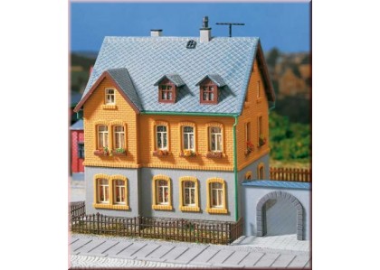 Cladire rezidentiala - H0/TT AUHAGEN 12258