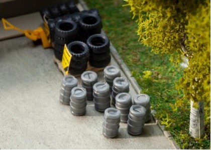 set 10 butoaie de aluminiu - H0 FALLER 180971