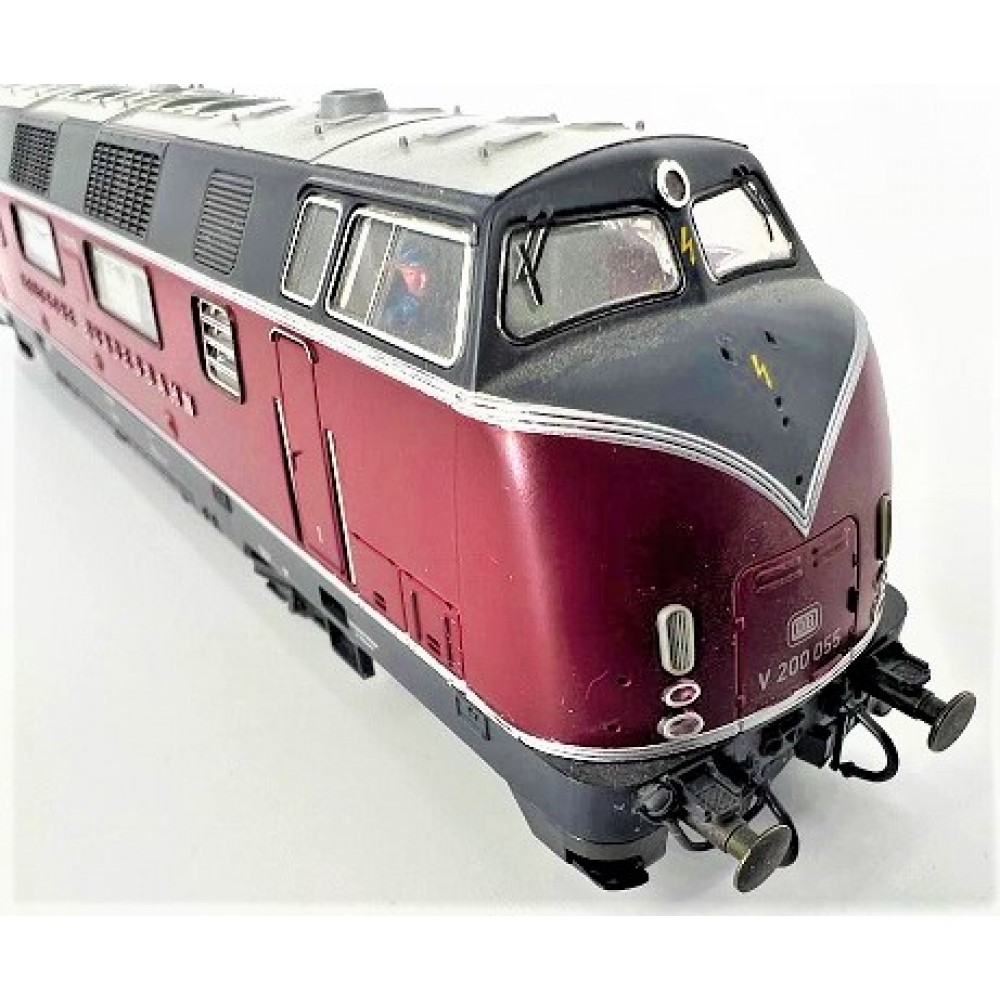 locomotiva diesel V 200 DB - H0 ROCO 43522 sau DIGITAL citeste